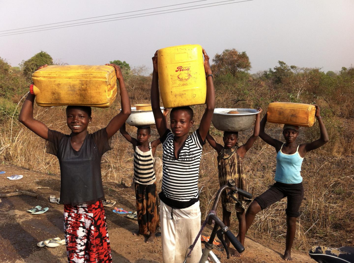 Low-Cost Anti-Hookworm Drug Boosts Female Farmers' Physical Fitness