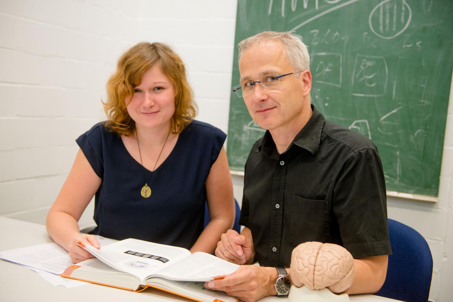 Sabrina Schenk and Boris Suchan, Ruhr-Universität Bochum