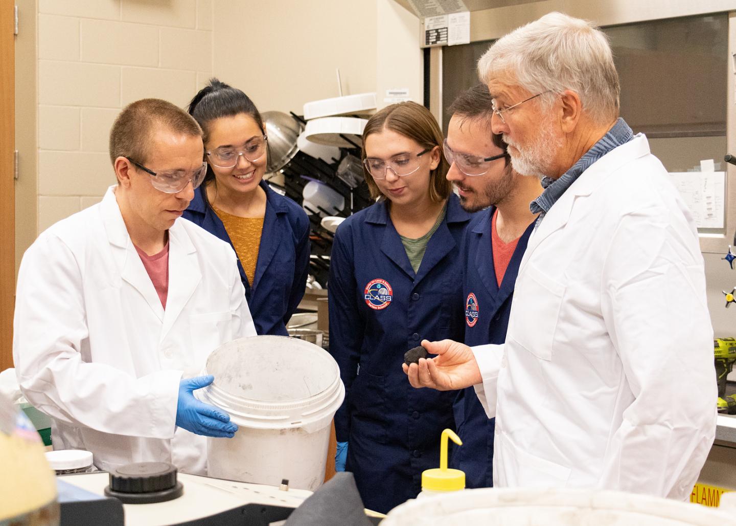 UCF Team Develops Mars Simulant