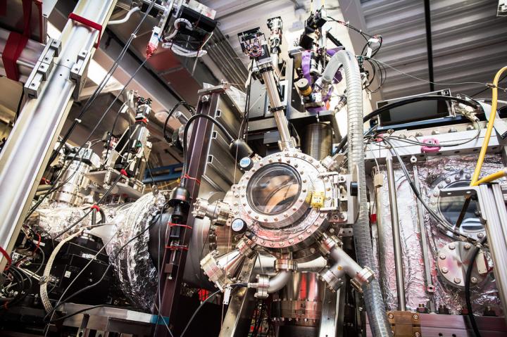 Coherent X-ray Imaging (CXI) Experimental Station