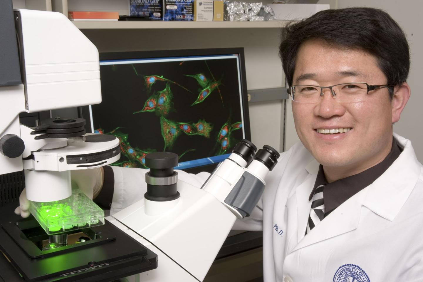 Aijun Wang of the UC Davis Health Surgical Bioengineering Laboratory