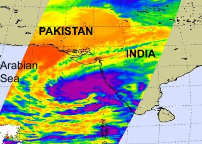 Cyclone 4A's High Thunderstorms in Infrared