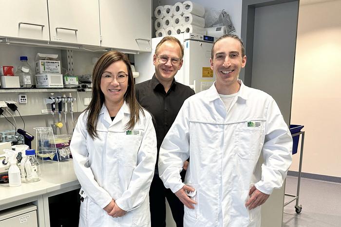 ISTA researchers Giselle Cheung, Simon Hippenmeyer, and Florian Pauler.