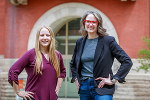 Undergraduate researcher Lilian Lucas, left, and Illinois geology professor Patricia Gregg