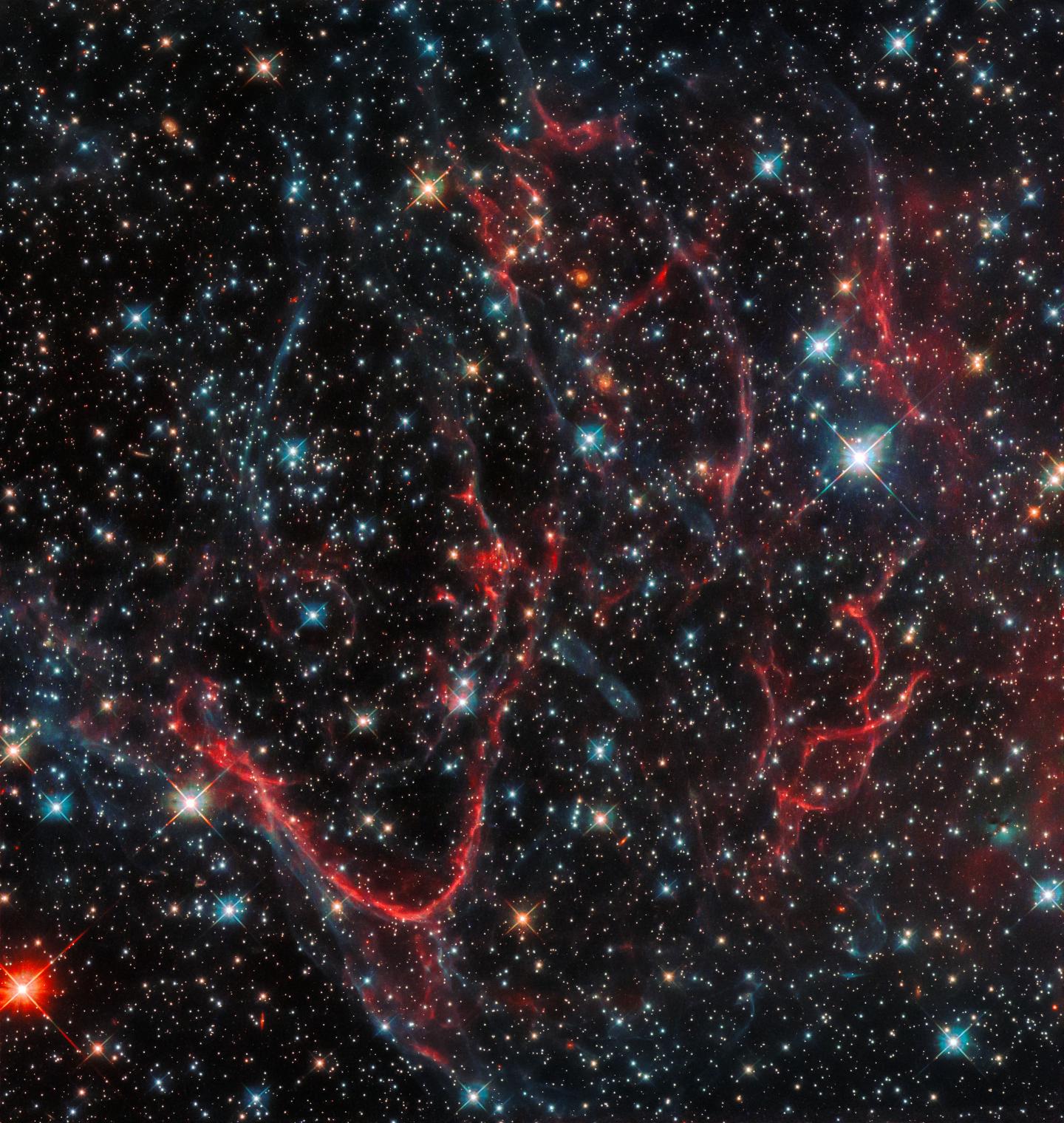 Hubble Captures Tangled Remnants of a Supernova