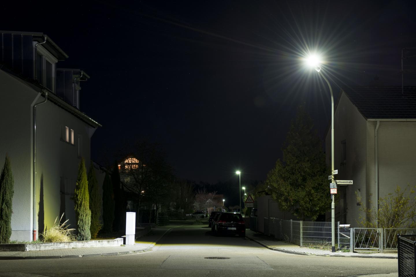New Street Lights Tested in Maxdorf Consume Less Power and Are Much Brighter
