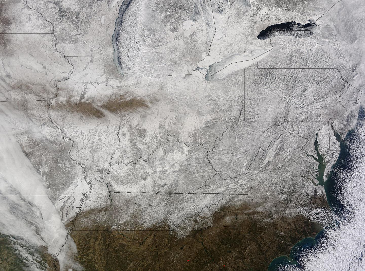 NASA Snaps Picture of Eastern US in a Record-Breaking 