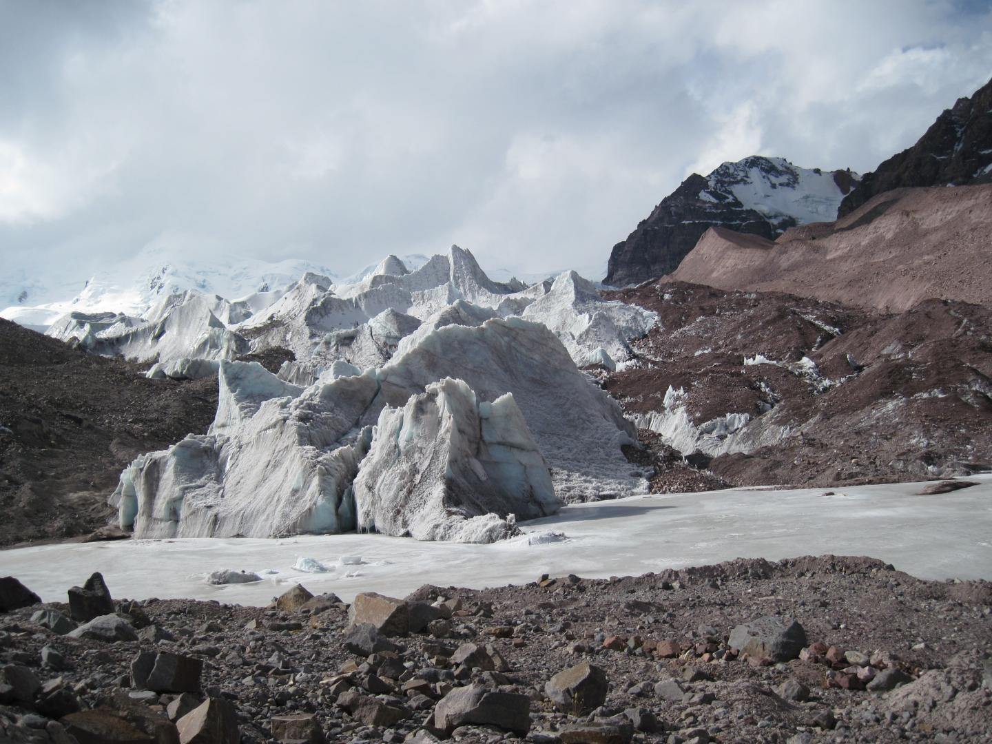 Puca Glacier Close Up