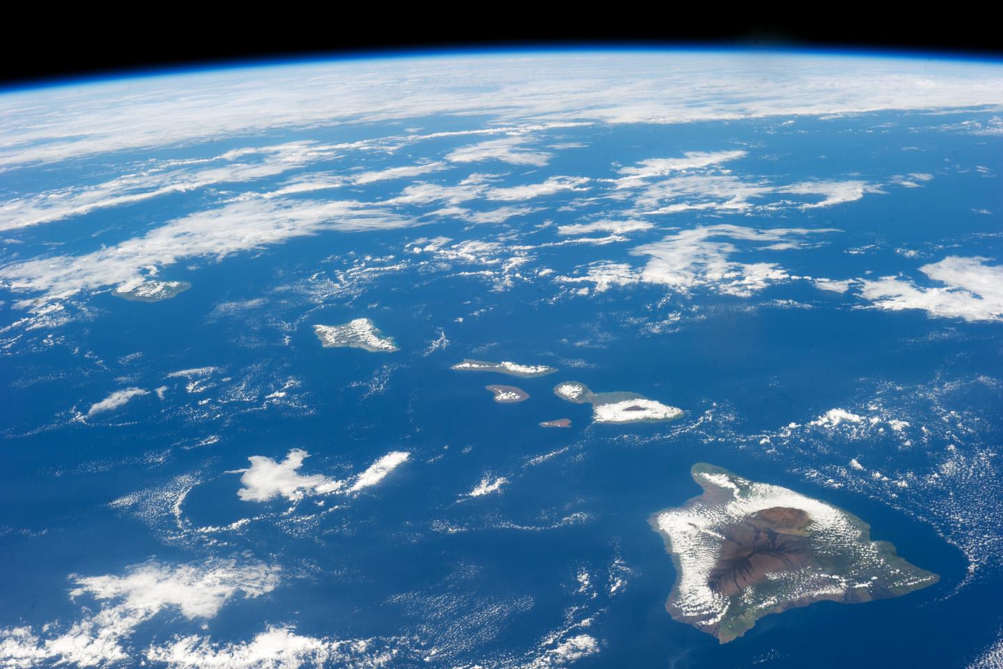 View of the Hawaiian Islands from the International Space Station