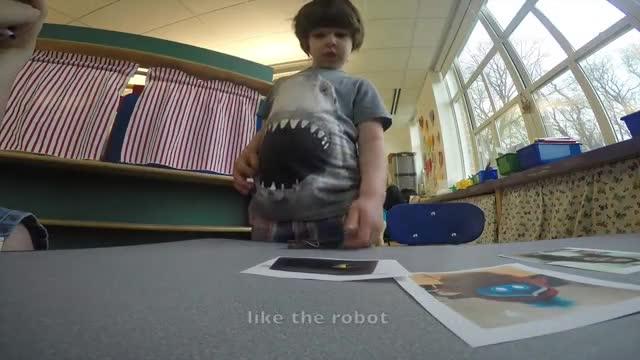 A Socially Assistive Robot for Learning a Second Language