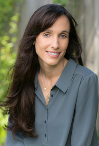 Dr. Stephanie Canale, CEO, Headshot