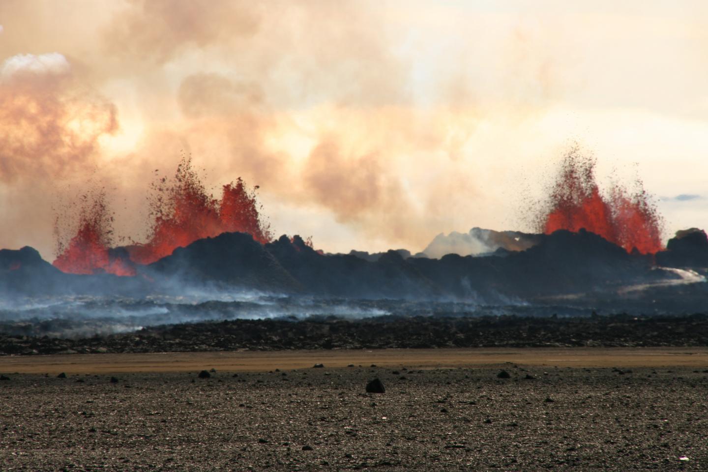 Lava Fountaining Above The Volcanic Fissure Of The Holuhraun Flood 