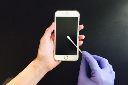 iPhone Swab for Molecules