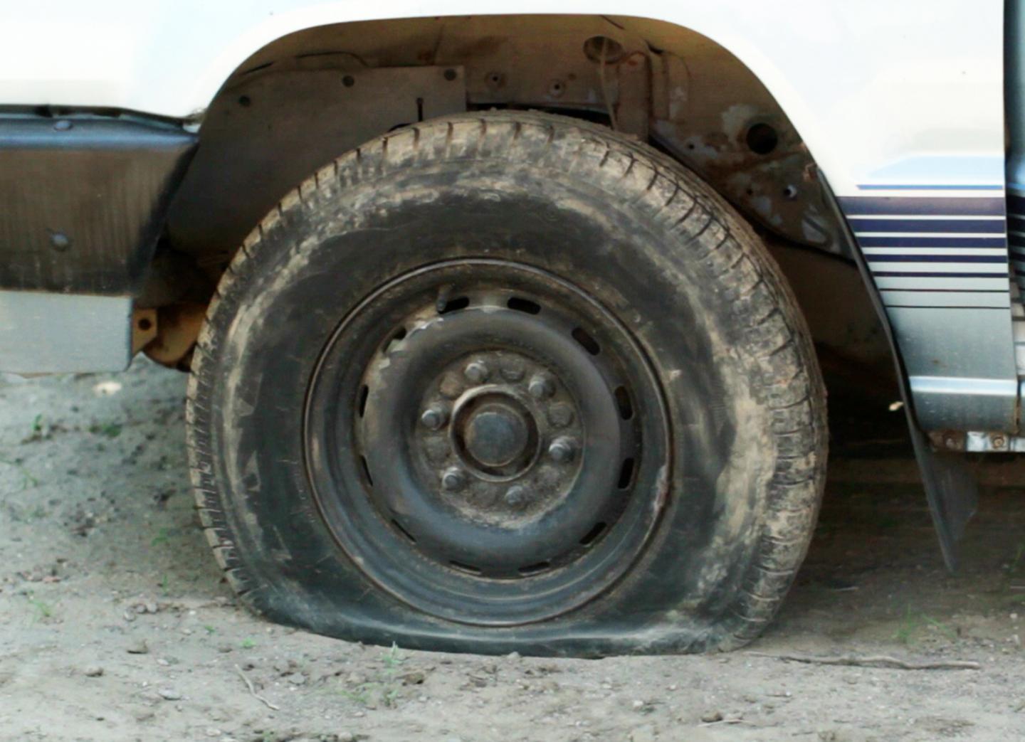 No More Flat Tires? Scientists Make Rubber that Can Heal Itself (Video)
