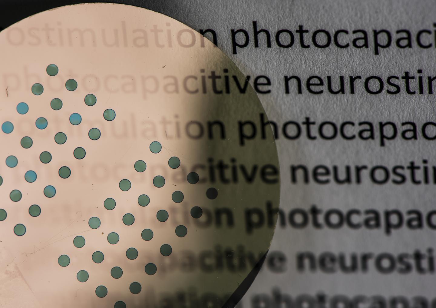 An Array of Semintransparent Organic Pixels