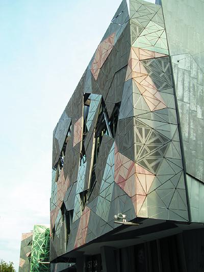 Pinwheel Tiling Façade