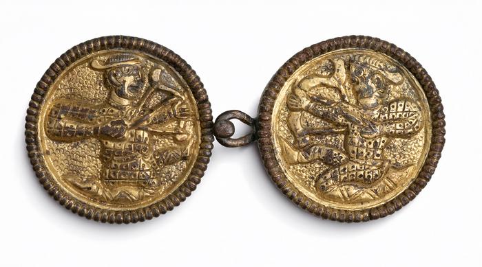 Avar-period cloak clasp