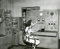 Early Mass Spectrometer