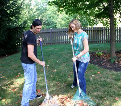 <i>Histoplasmosis capsulatum</i> Is Often Inhaled by Humans When Soil Is Disturbed