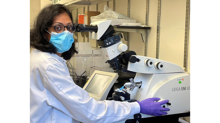 16x9_Vandana Sampathkumar lab4x