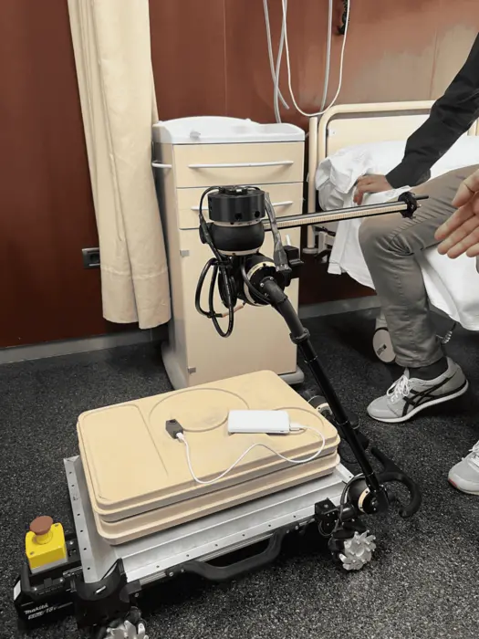 Hospital care robot for isolated environments