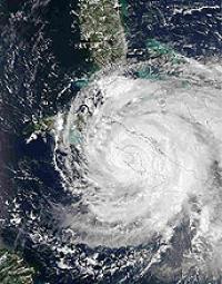 Future Risk of Hurricanes: The Role of Climate Change (2 of 2)