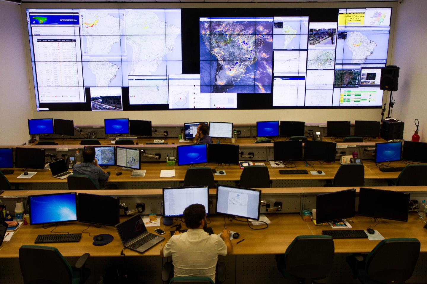 Rainfall: monitoring and forecasting