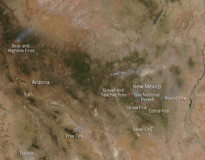 Aqua Captures Fires in Arizona and New Mexico