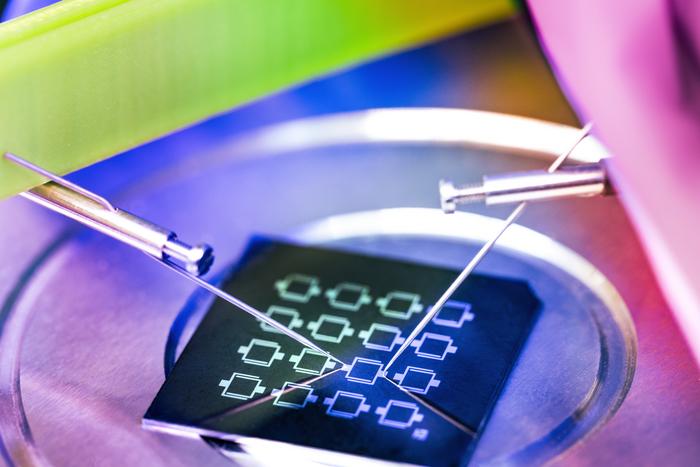 Transistor measures glucose in saliva