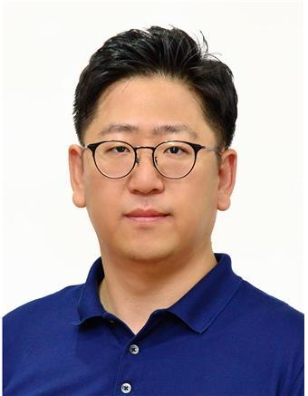 Dr. Song Hyun-cheol, Korea Institute of Science and Technology