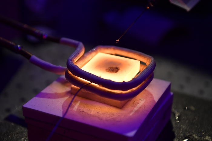 Structured thermal armour