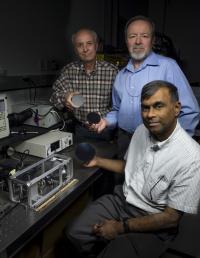 Team Holds Mirrors Made of Carbon Nanotubes