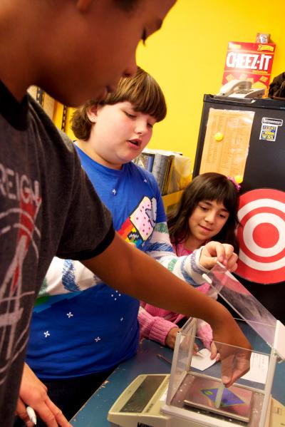 Middle School Scientists at Work