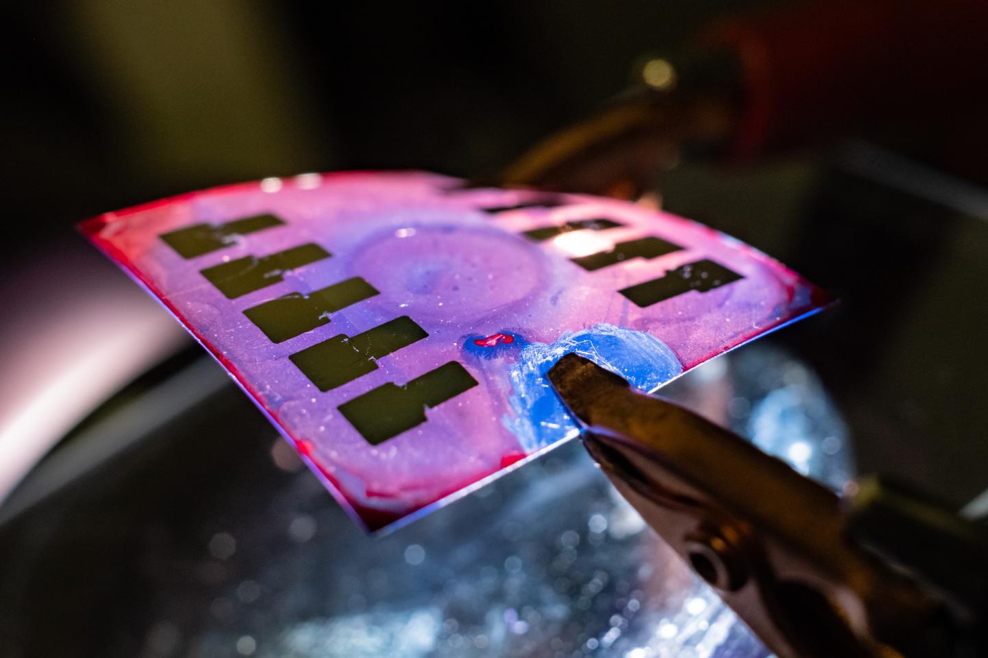 photovoltaic-2-image-eurekalert-science-news-releases