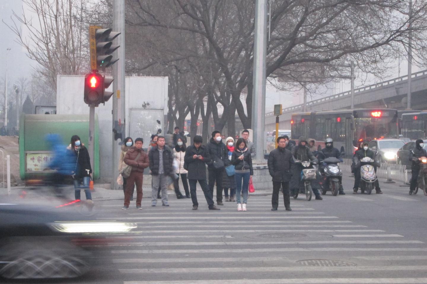 Beijing Commuters Battle Air Pollution in the Chinese Megacity