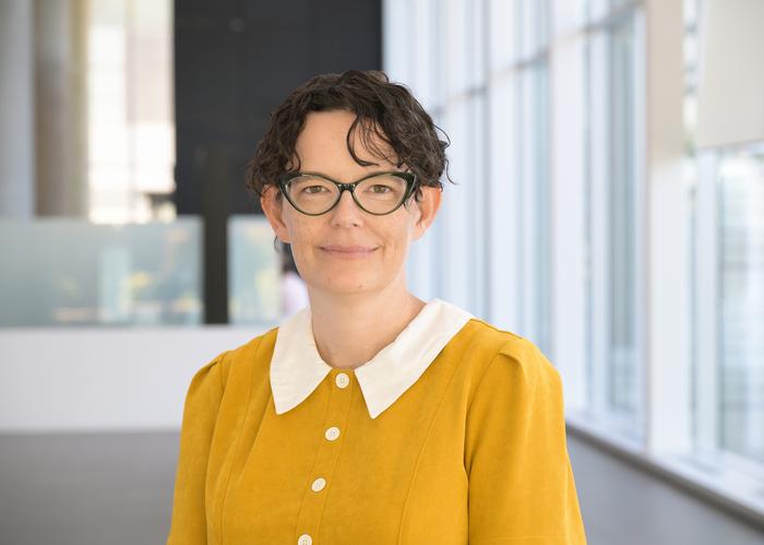 Sarah Larney, a CRCHUM researcher and professor in Université de Montréal’s Department of Family Medicine and Emergency Medicine and an investigator at the Canadian Research Initiative in Substance Misuse (CRISM)