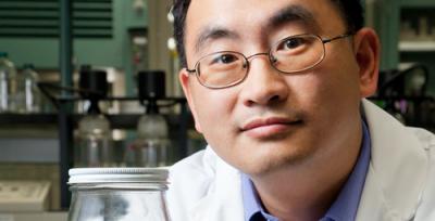 Wei Zheng, Illinois Sustainable Technology Center 