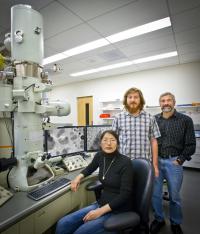 Dongsheng Li, Michael Nielsen and Jim DeYoreo, DOE/Lawrence Berkeley National Laboratory