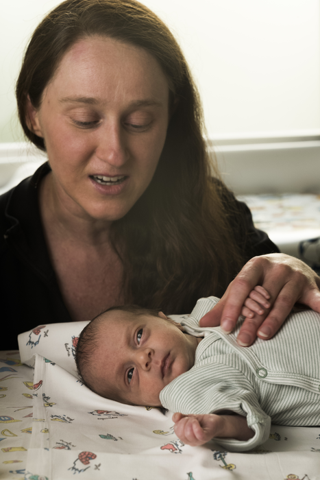 Maternal voice reduces pain in premature babies
