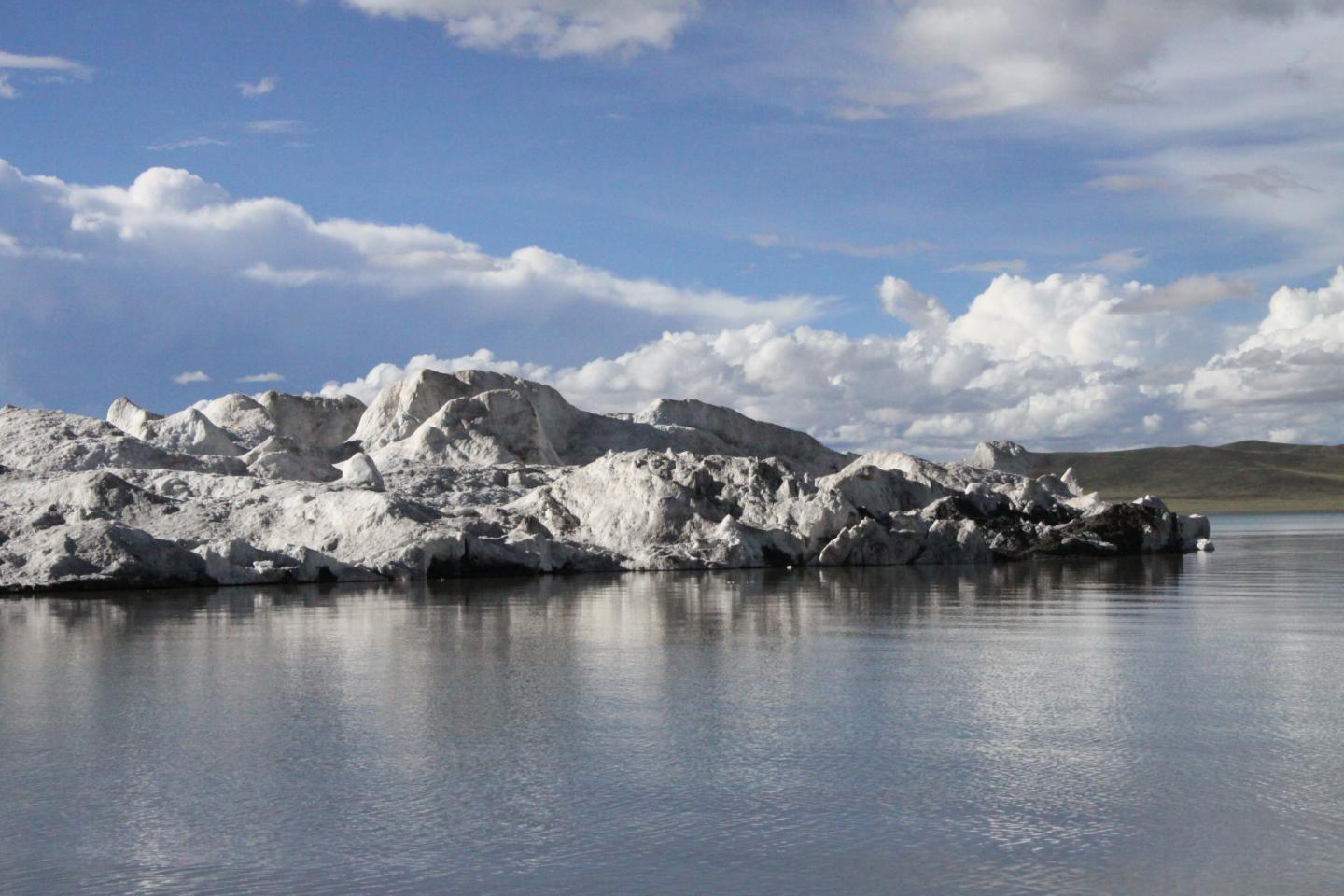 Debris from glacier collapse in Aru Co Lake