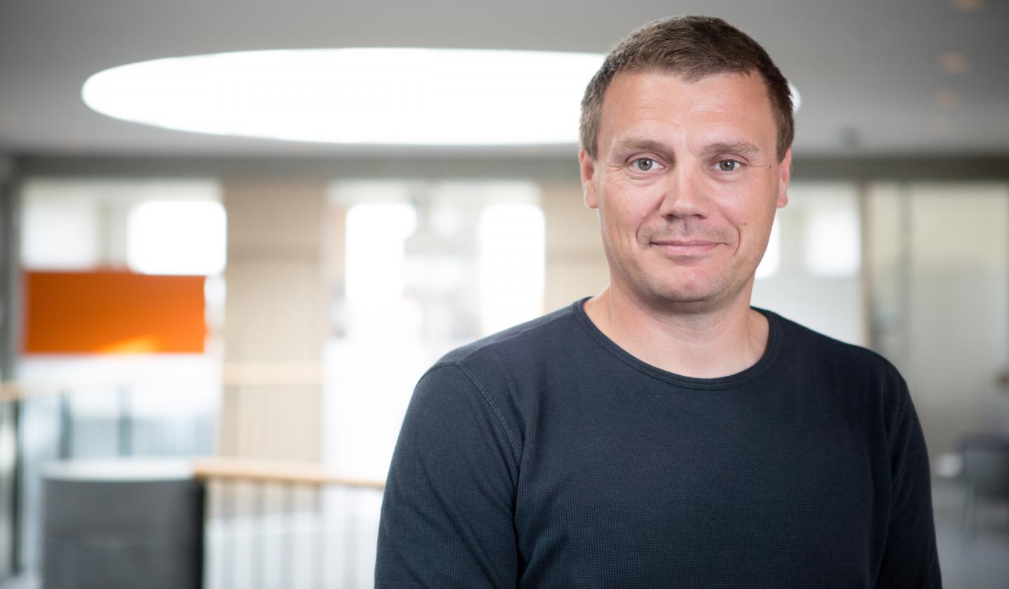 Associate Professor Klavs Martin Sorensen Won the Nil Foss Talent Prize 2018.