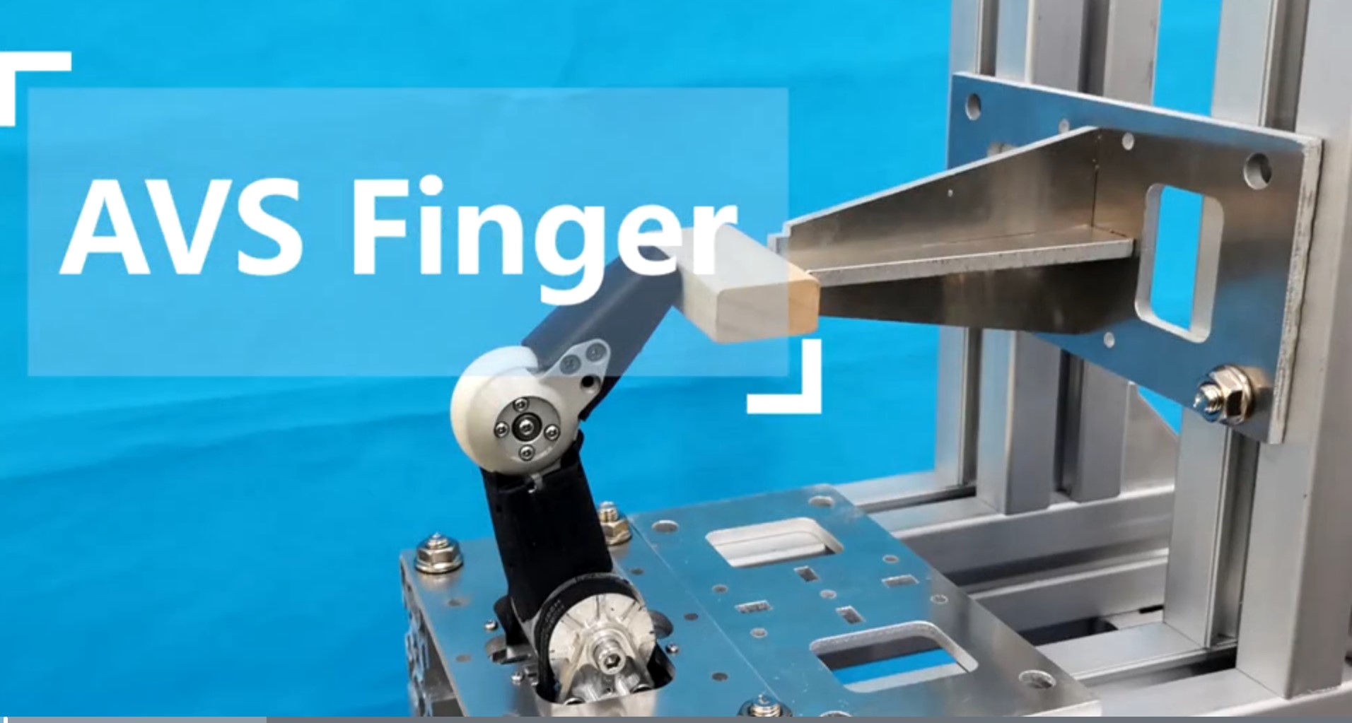 New compact and dexterous robotic finger that can withstand physical impacts