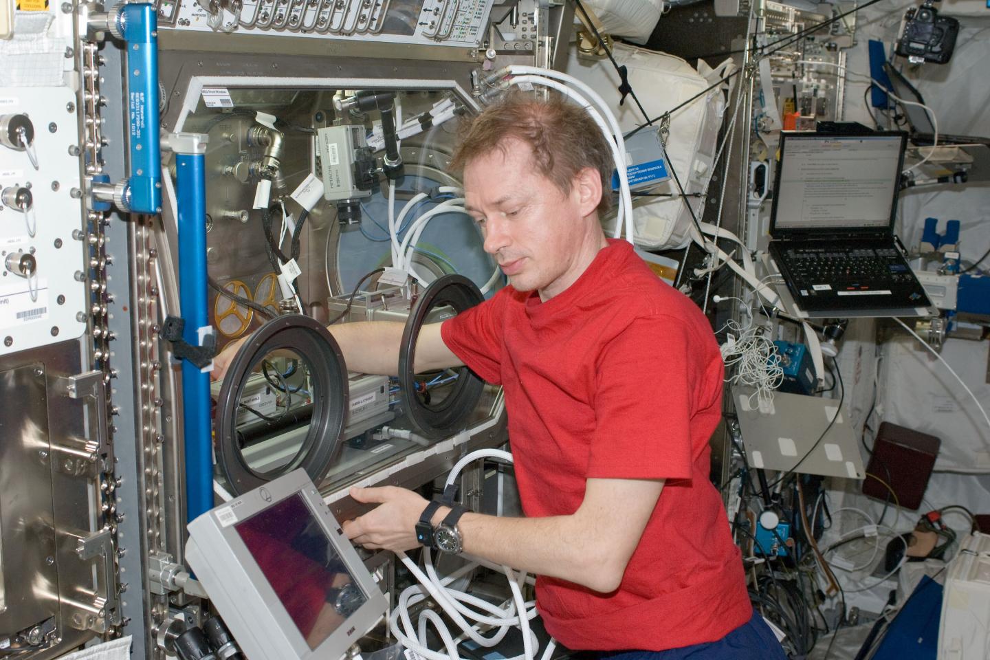 Astronaut De Winne Performs InSPACE-2