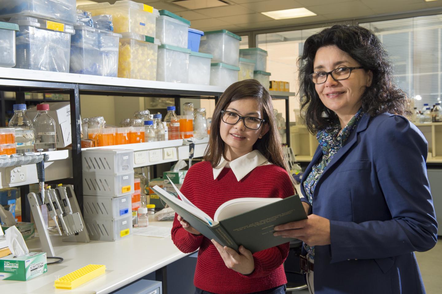 Dr. Devy Deliyanti and Professor Jennifer Wilkinson-Berka, Monash University 