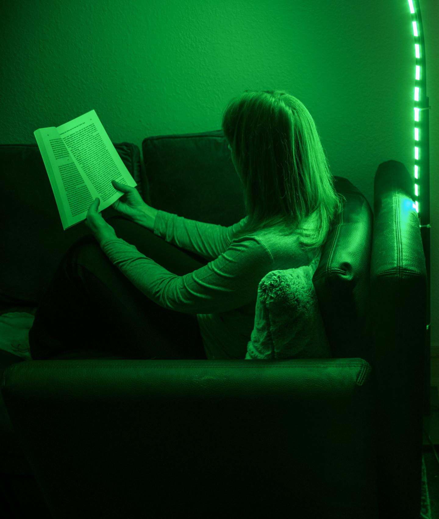 Green Light Therapy Shown to Reduce Migraine Frequency, Intensity