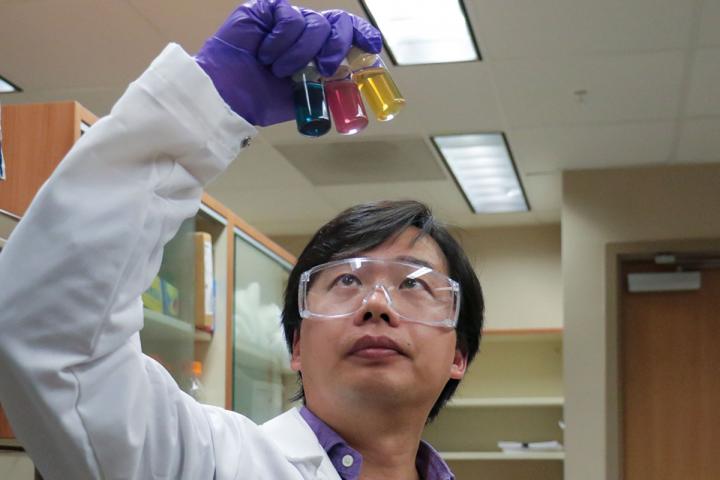 UCF Assistant Professor Xiaohu Xia