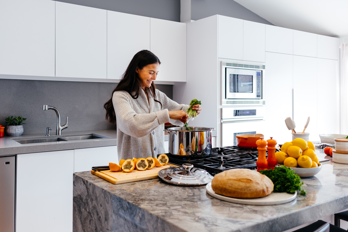 Chef’s kiss: Research shows healthy home cook