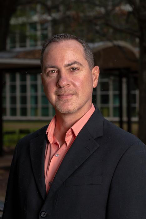 Rice chemist Angel Martí has been named a recipient of the Research Corporation for Science Advancement’s Robert Holland Jr. Award.