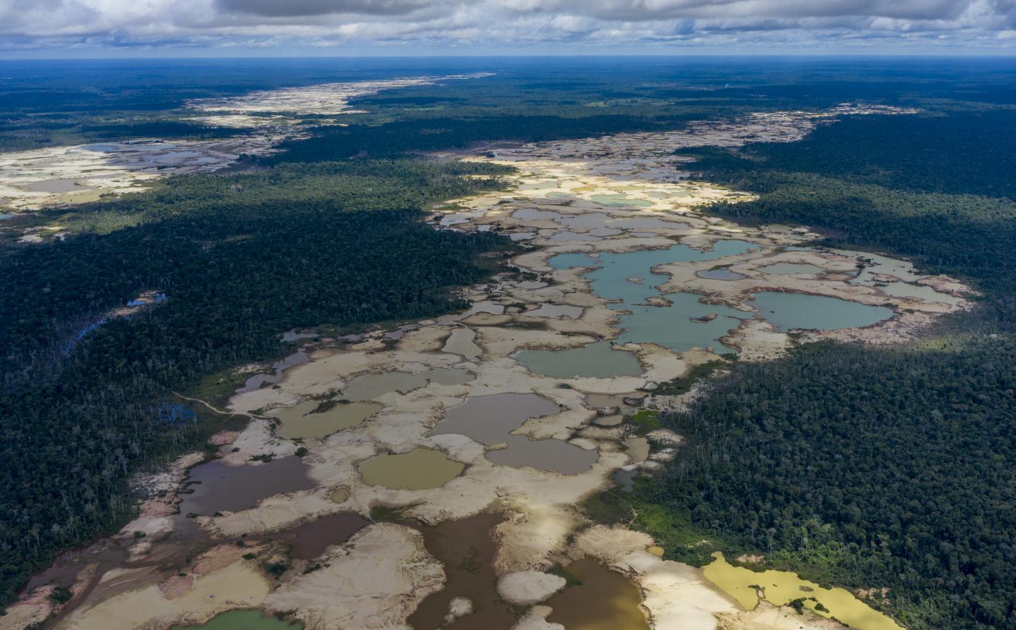 Artisanal gold mining in Madre de Dios, Peru