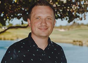 Dr. Maciej Pieczarka (ANU)